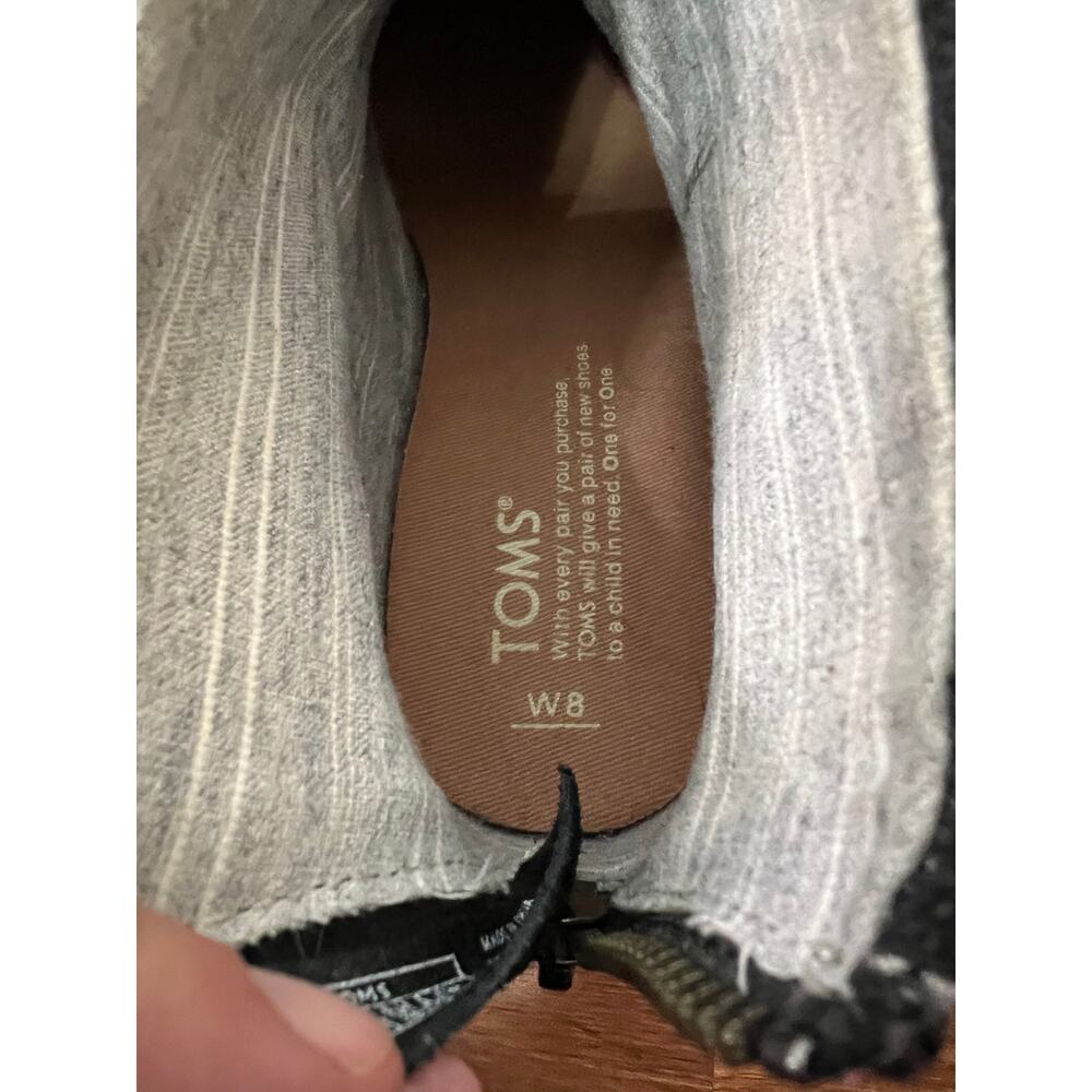 Toms Leila Black Suede and Wool bootie size W8 - Picture 7 of 7